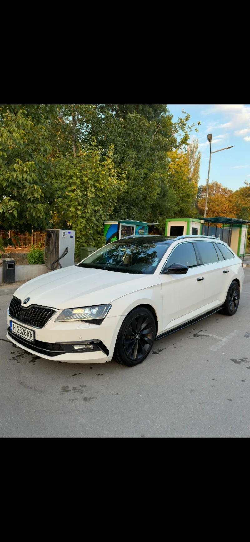 Skoda Superb, снимка 1 - Автомобили и джипове - 49015467