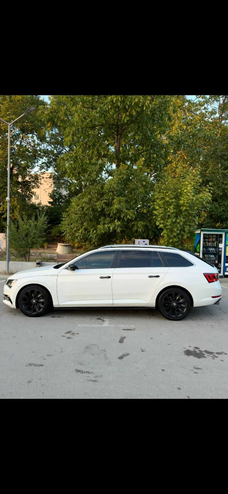 Skoda Superb, снимка 2 - Автомобили и джипове - 49015467