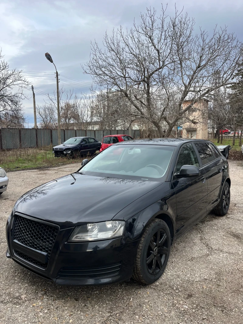 Audi A3 Sportback , снимка 3 - Автомобили и джипове - 49106363