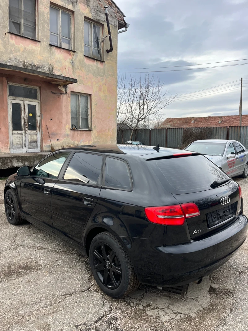 Audi A3 Sportback , снимка 6 - Автомобили и джипове - 49106363