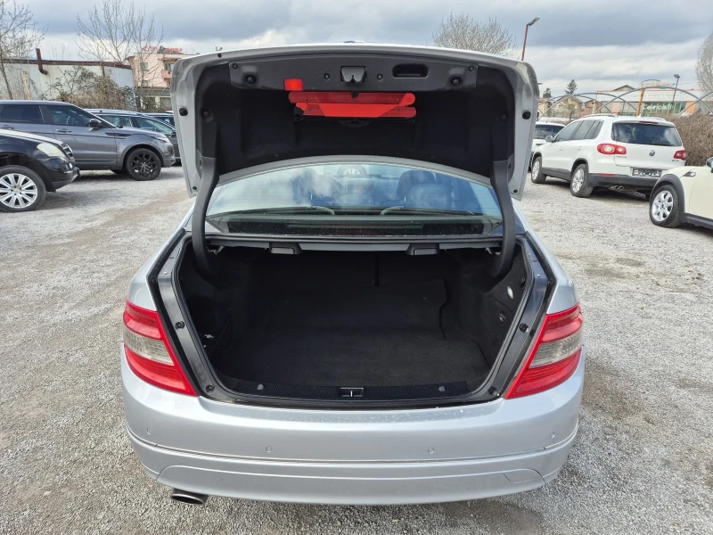 Mercedes-Benz C 200 KOMPRESSOR, снимка 13 - Автомобили и джипове - 49706658