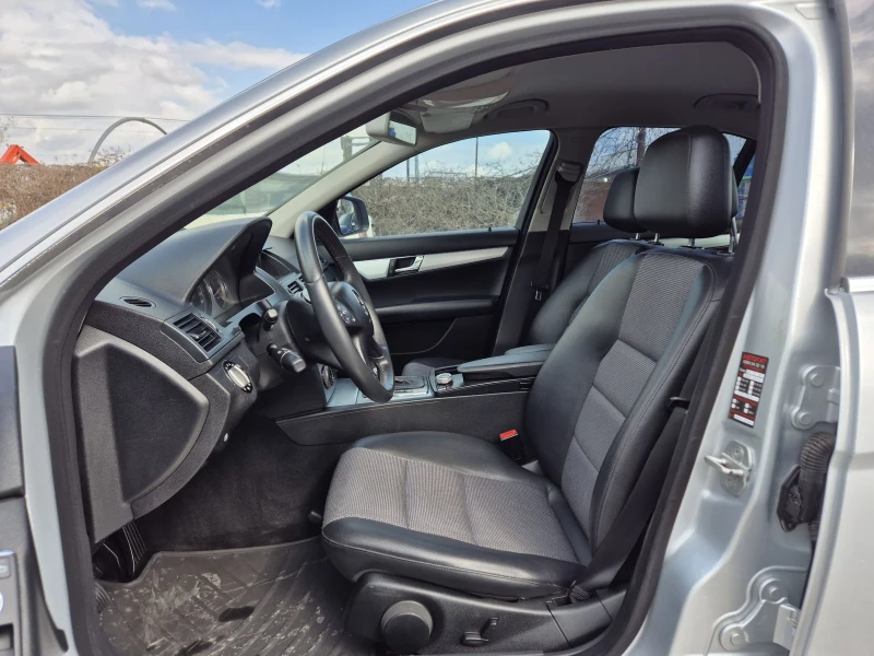 Mercedes-Benz C 200 KOMPRESSOR, снимка 9 - Автомобили и джипове - 49706658