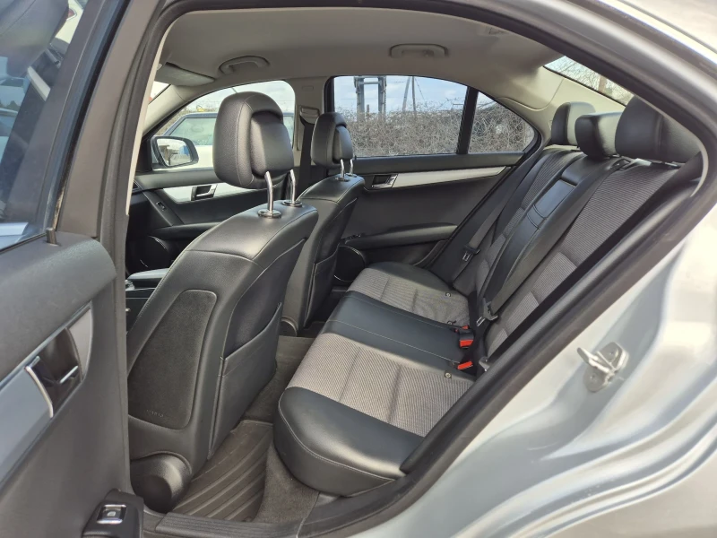 Mercedes-Benz C 200 KOMPRESSOR, снимка 10 - Автомобили и джипове - 49706658