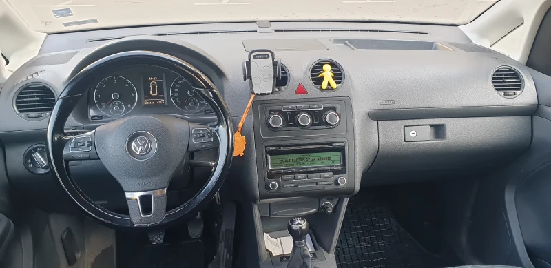 VW Caddy, снимка 5 - Автомобили и джипове - 52342089