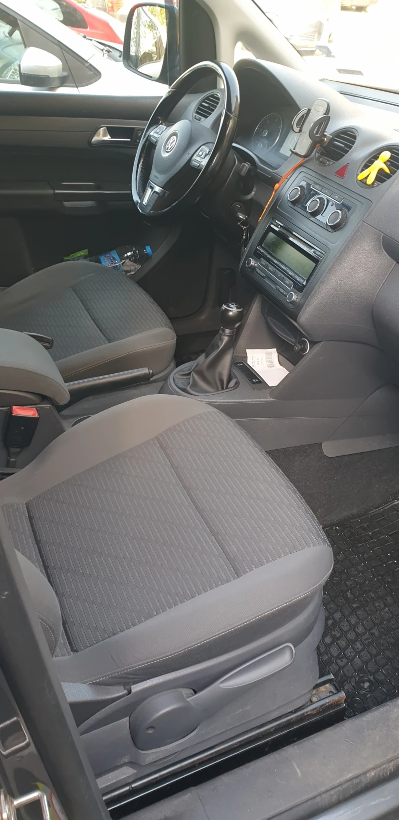 VW Caddy, снимка 13 - Автомобили и джипове - 52342089