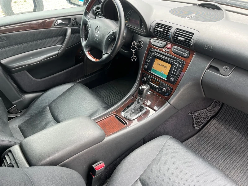 Mercedes-Benz C 320 3.2i 218к.с. 118000км Full!!! Full!!!, снимка 11 - Автомобили и джипове - 51754885