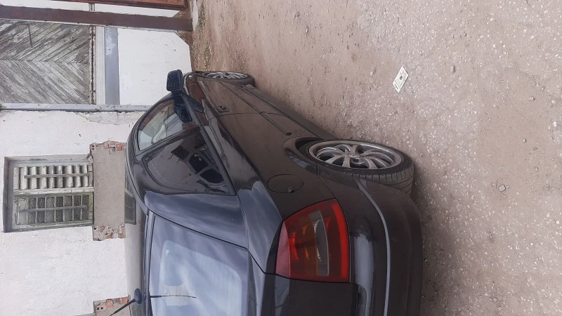 Opel Astra 2.2, снимка 5 - Автомобили и джипове - 52815830