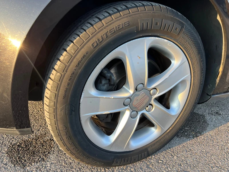 Seat Altea XL 1.9TDI, снимка 13 - Автомобили и джипове - 52776573