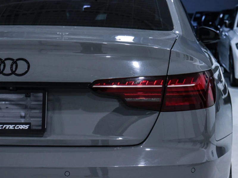 Audi A4 * 2.0TFSI Quattro / Progressiv Pkg / Black Optics , снимка 9 - Автомобили и джипове - 52924350