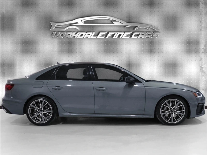 Audi A4 * 2.0TFSI Quattro / Progressiv Pkg / Black Optics , снимка 3 - Автомобили и джипове - 52924350