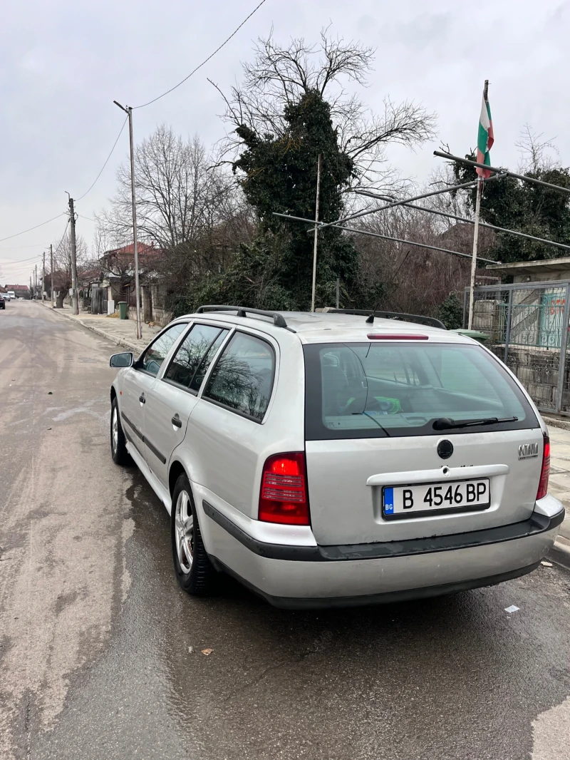 Skoda Octavia, снимка 4 - Автомобили и джипове - 53226197