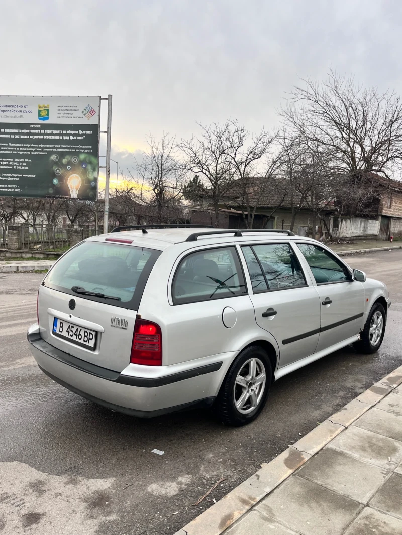 Skoda Octavia, снимка 3 - Автомобили и джипове - 53226197