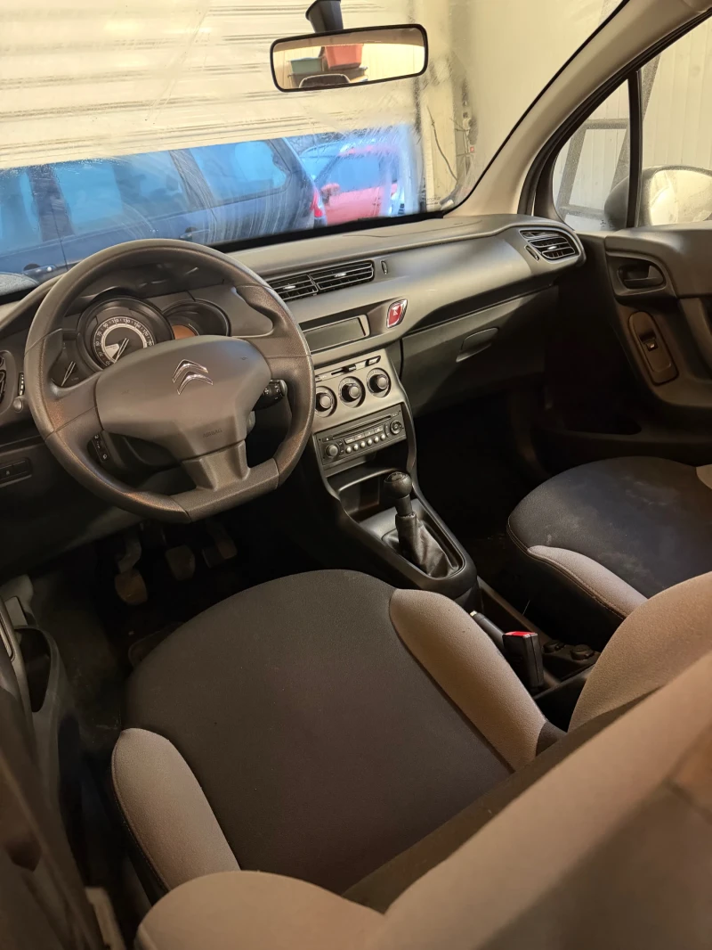Citroen C3 1.0i klima euro 6, снимка 9 - Автомобили и джипове - 53235152