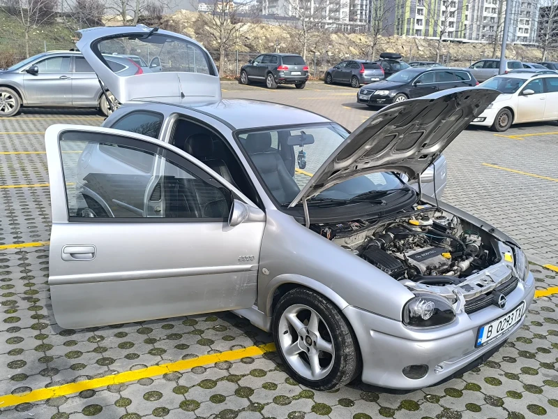 Opel Corsa Edition 2000 - GSI Line X12XE, снимка 14 - Автомобили и джипове - 53283749