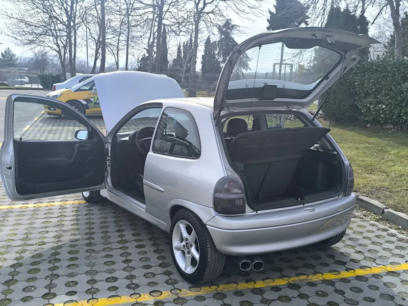 Opel Corsa Edition 2000 - GSI Line X12XE, снимка 13 - Автомобили и джипове - 53283749
