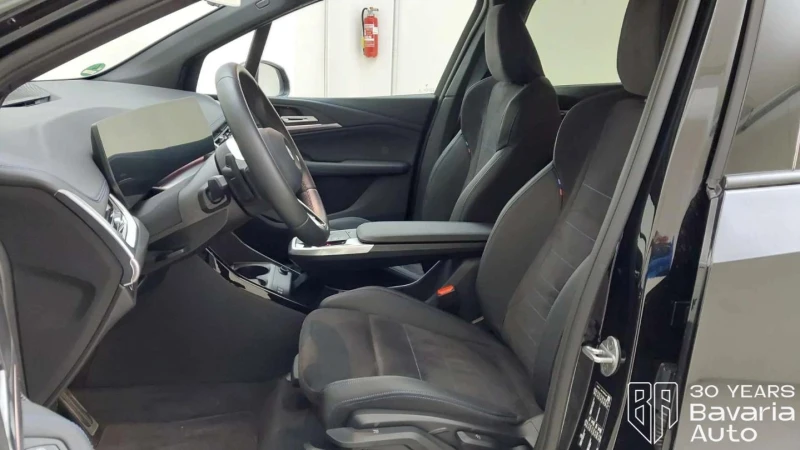 BMW 218 d Active Tourer Steptronic, снимка 6 - Автомобили и джипове - 53382126
