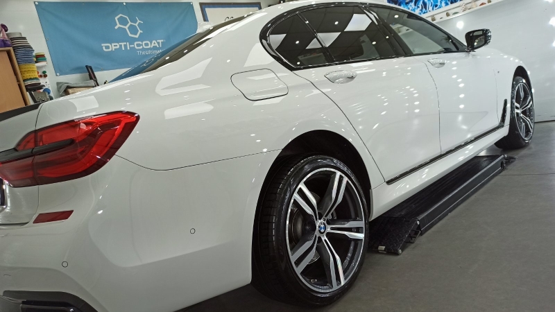 BMW 740 M-PACK Carbon Core/X-drive, снимка 5 - Автомобили и джипове - 41901104