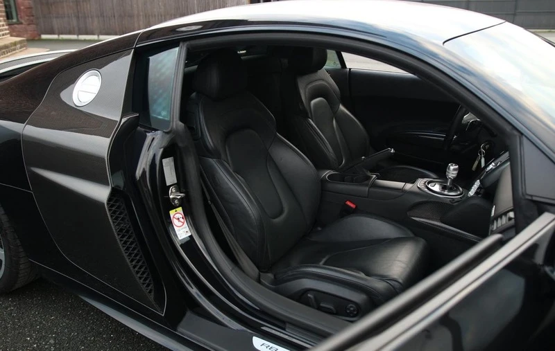 Audi R8 V10 5.2 FSI R-Tronic, снимка 5 - Автомобили и джипове - 53922062