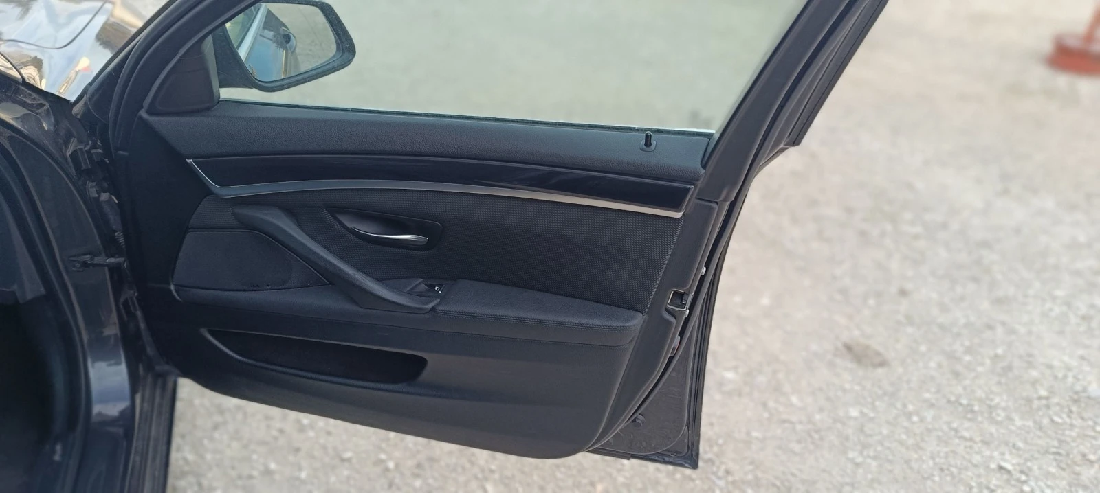 BMW 520 2012 �. 184 �.�. ���������  | Mobile.bg � ����������� 16