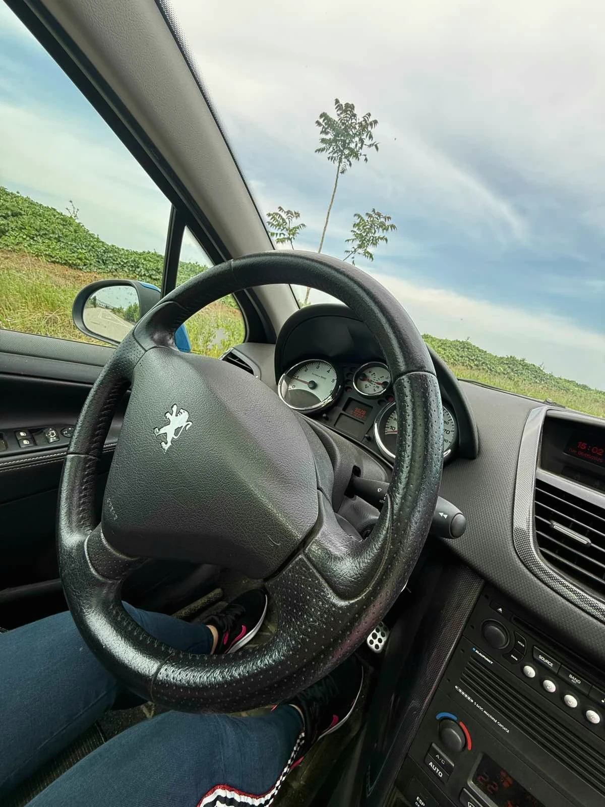 Peugeot 207 THP | Mobile.bg — изображение 13