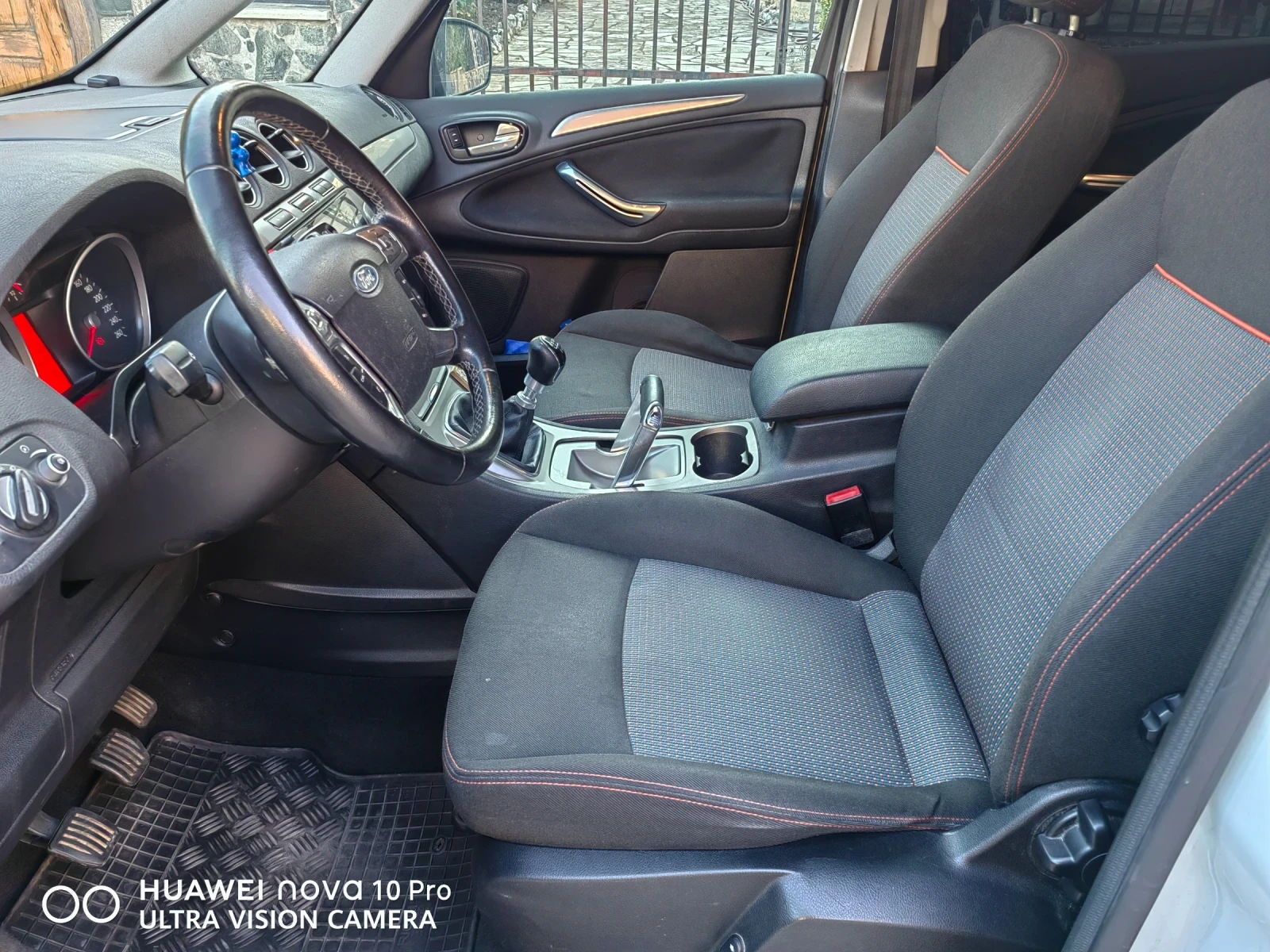 Ford Galaxy 2.0TDCI 140ps 7 места - изображение 9