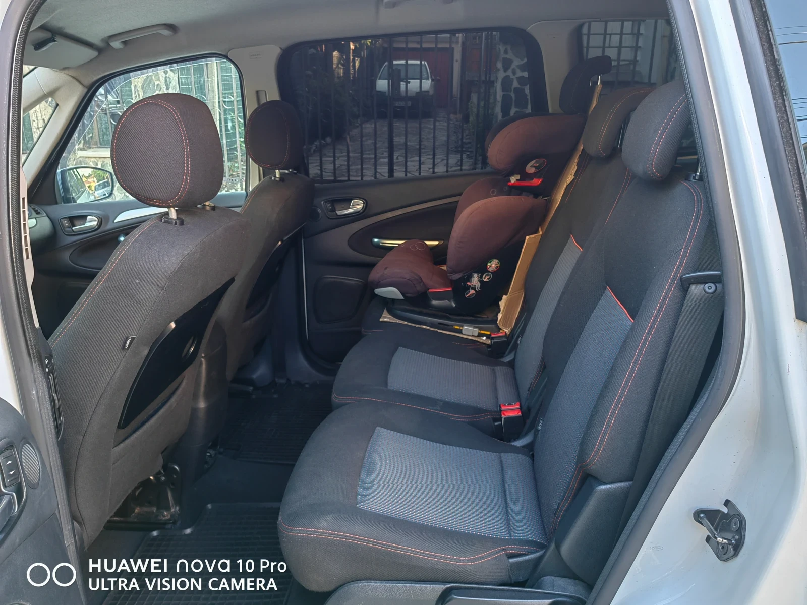 Ford Galaxy 2.0TDCI 140ps 7 места - изображение 10
