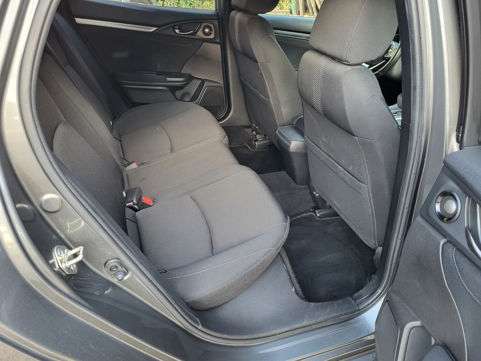 Honda Civic Sport - изображение 10