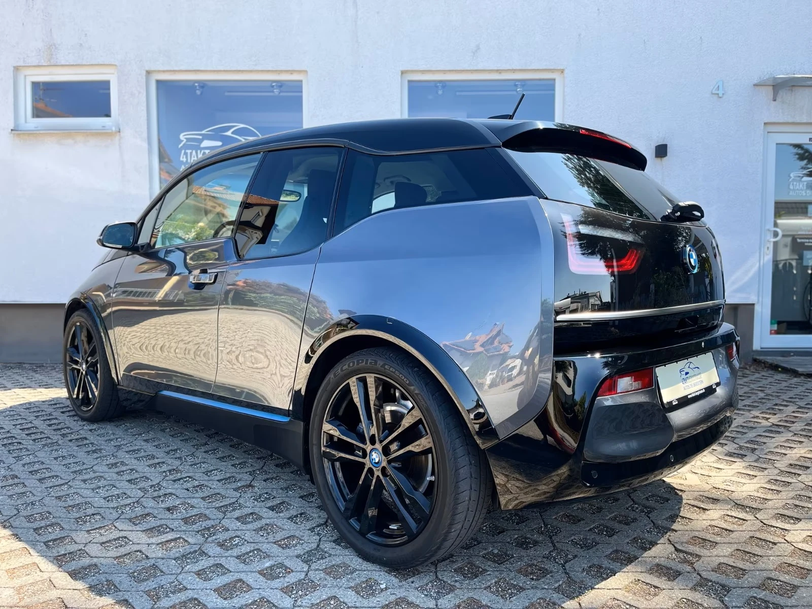 BMW i3  - изображение 5