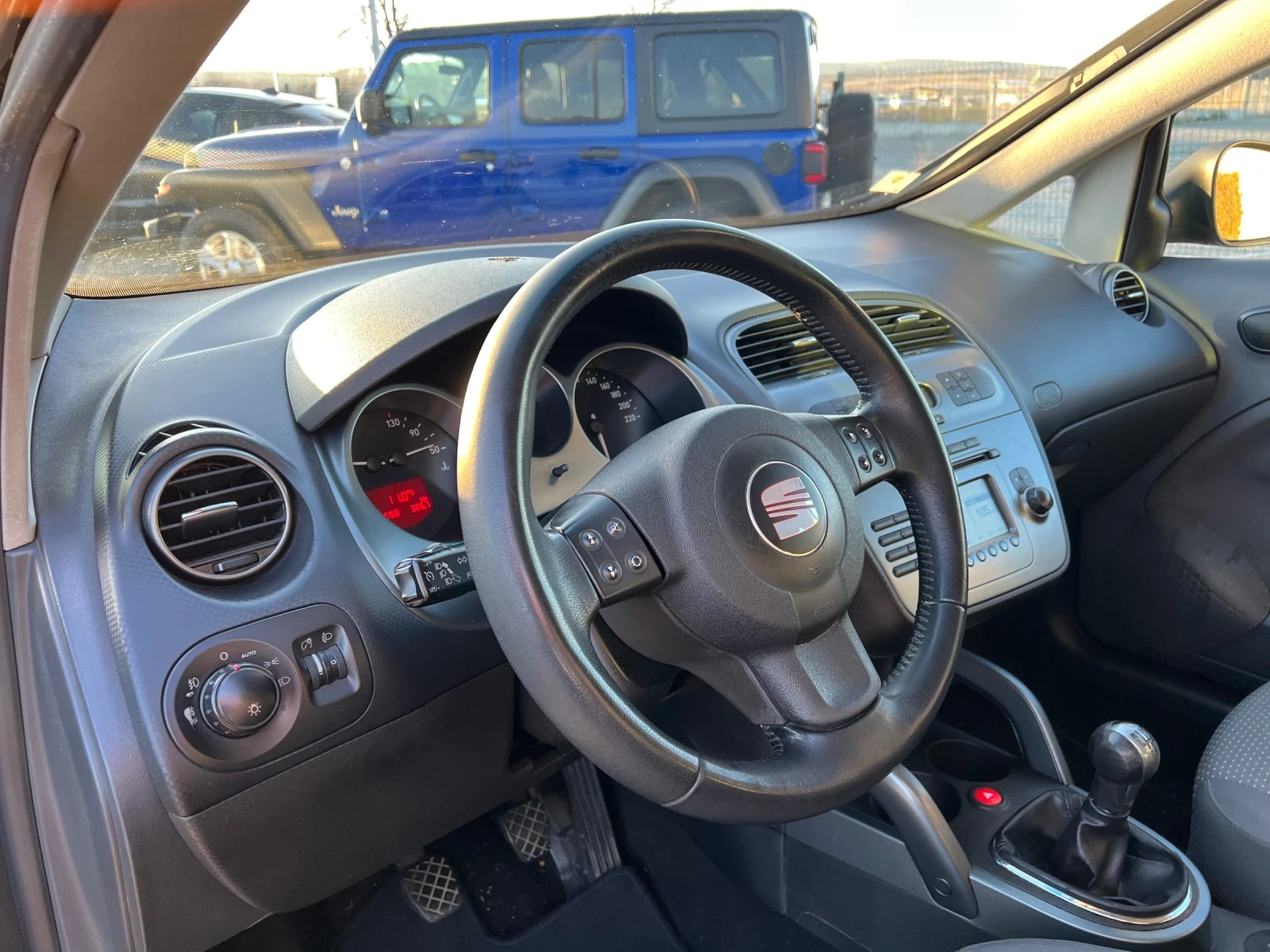 Seat Altea XL 1.9TDI - изображение 7