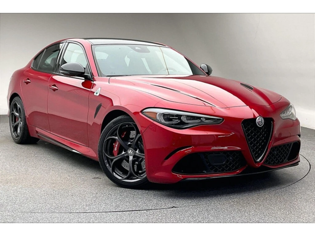 Alfa Romeo Giulia * Quadrifoglio RWD * CARFAX * ���� �� �� | Mobile.bg � ����������� 3