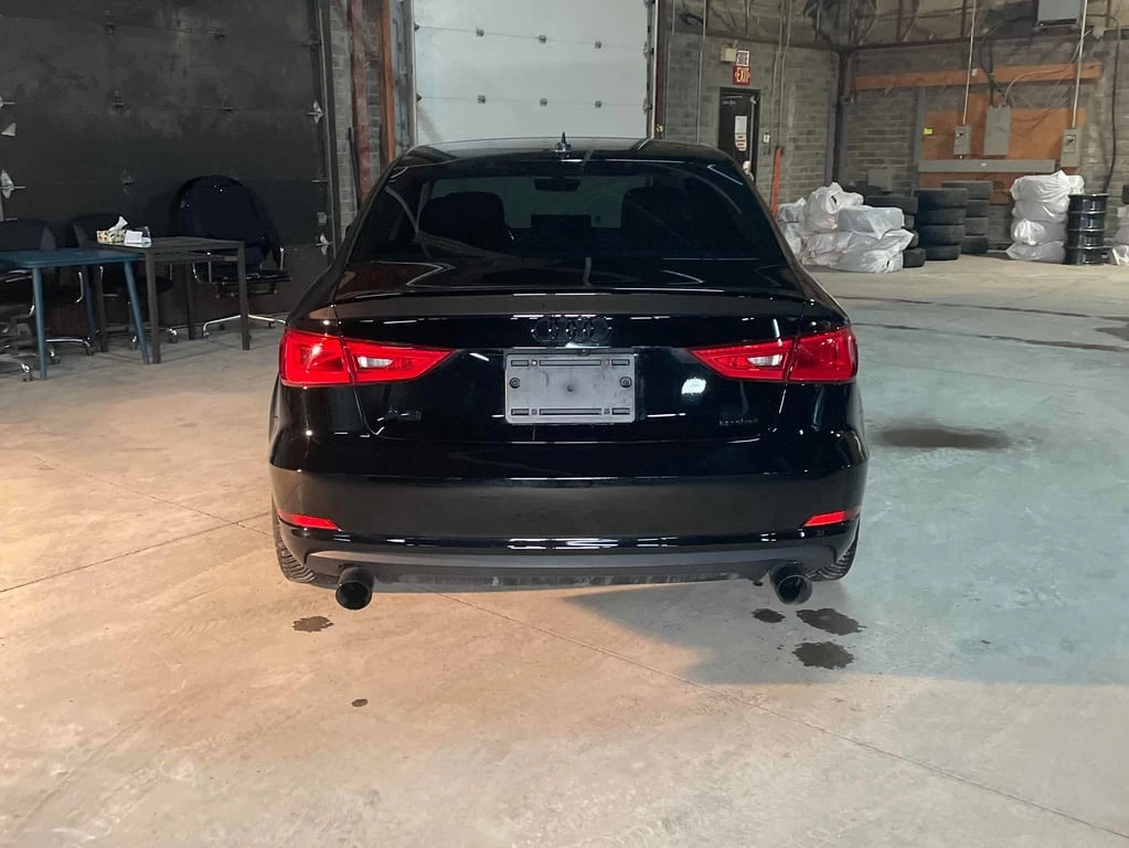 Audi A3 * 2.0T Komfort * CARFAX * ЦЕНА ДО БГ - изображение 4