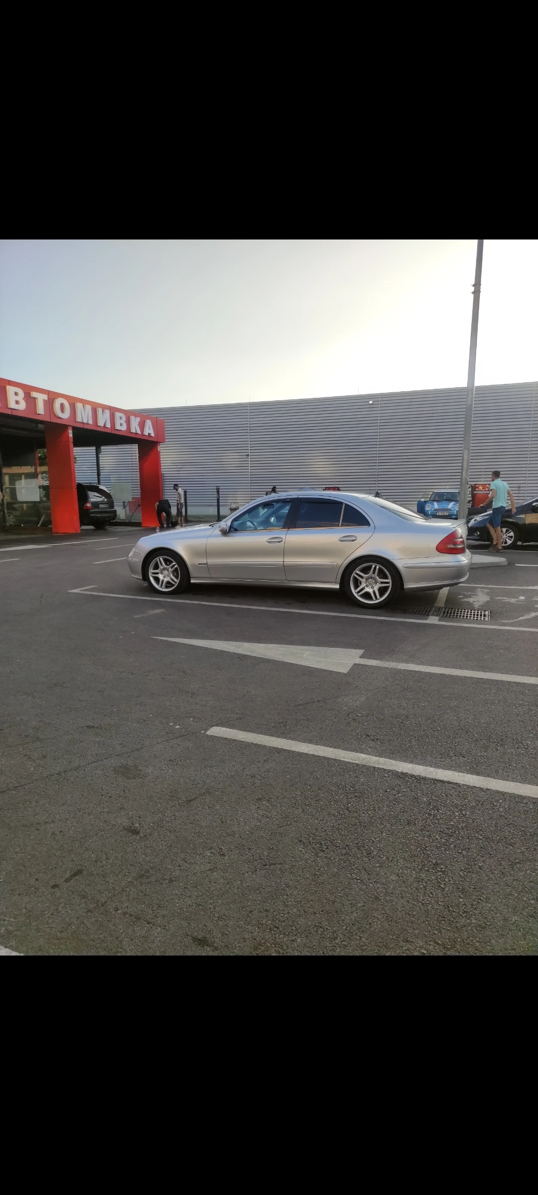 Mercedes-Benz E 320, снимка 15 - Автомобили и джипове - 53891764