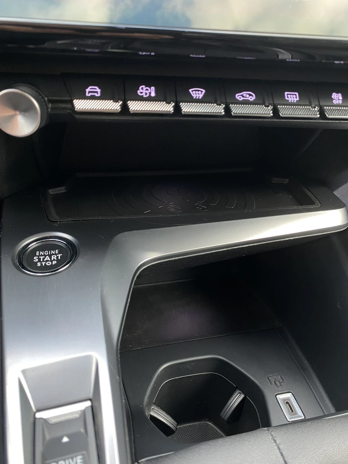 Peugeot 308 1 5HDI 131 kc, снимка 4 - Автомобили и джипове - 54117611