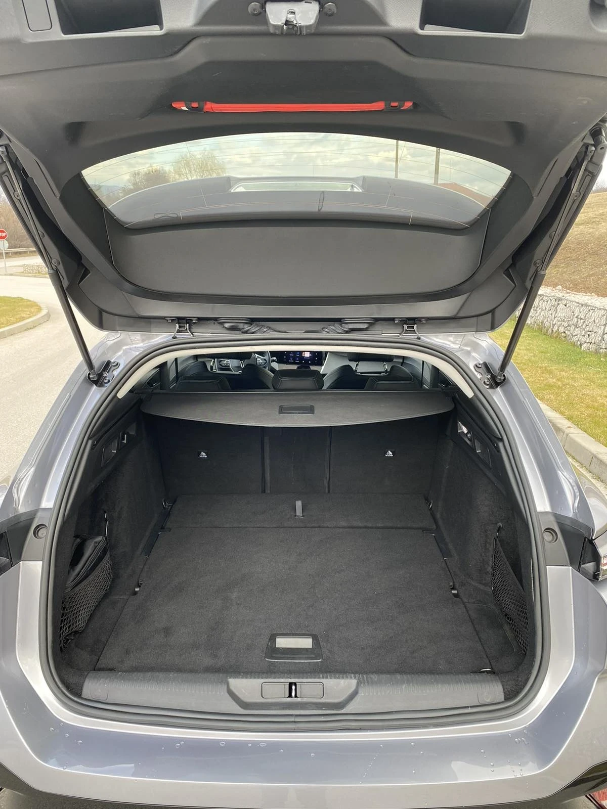 Peugeot 308 1 5HDI 131 kc, снимка 11 - Автомобили и джипове - 54117611