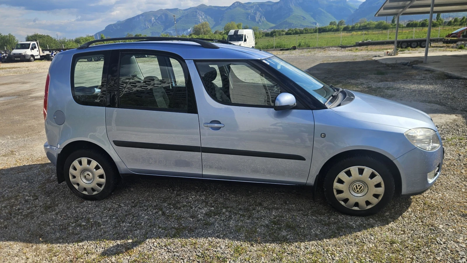Skoda Roomster 1.9tdi.105ks.6skorosti.klimatronik, снимка 9 - Автомобили и джипове - 54419251