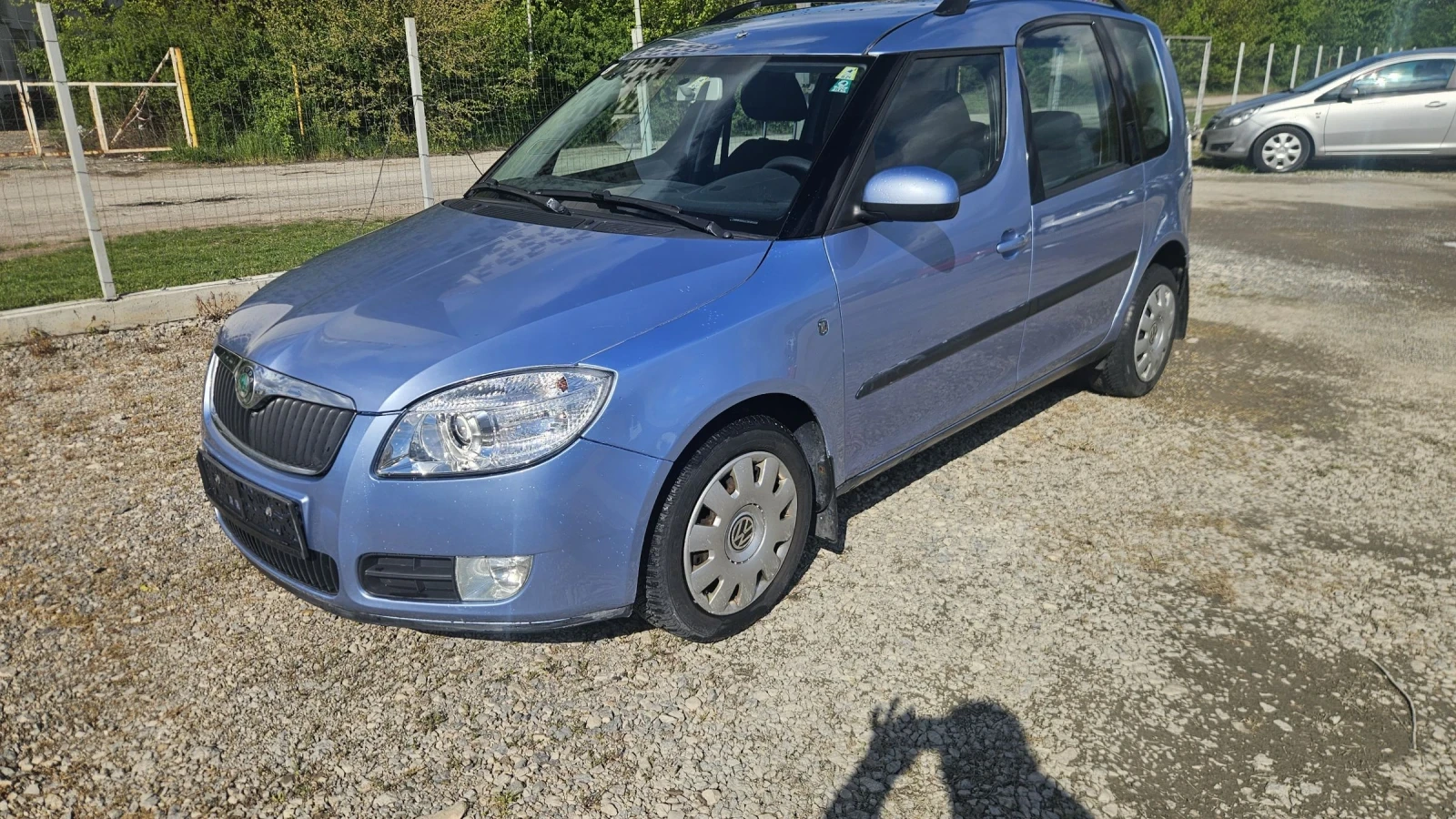 Skoda Roomster 1.9tdi.105ks.6skorosti.klimatronik, снимка 5 - Автомобили и джипове - 54419251