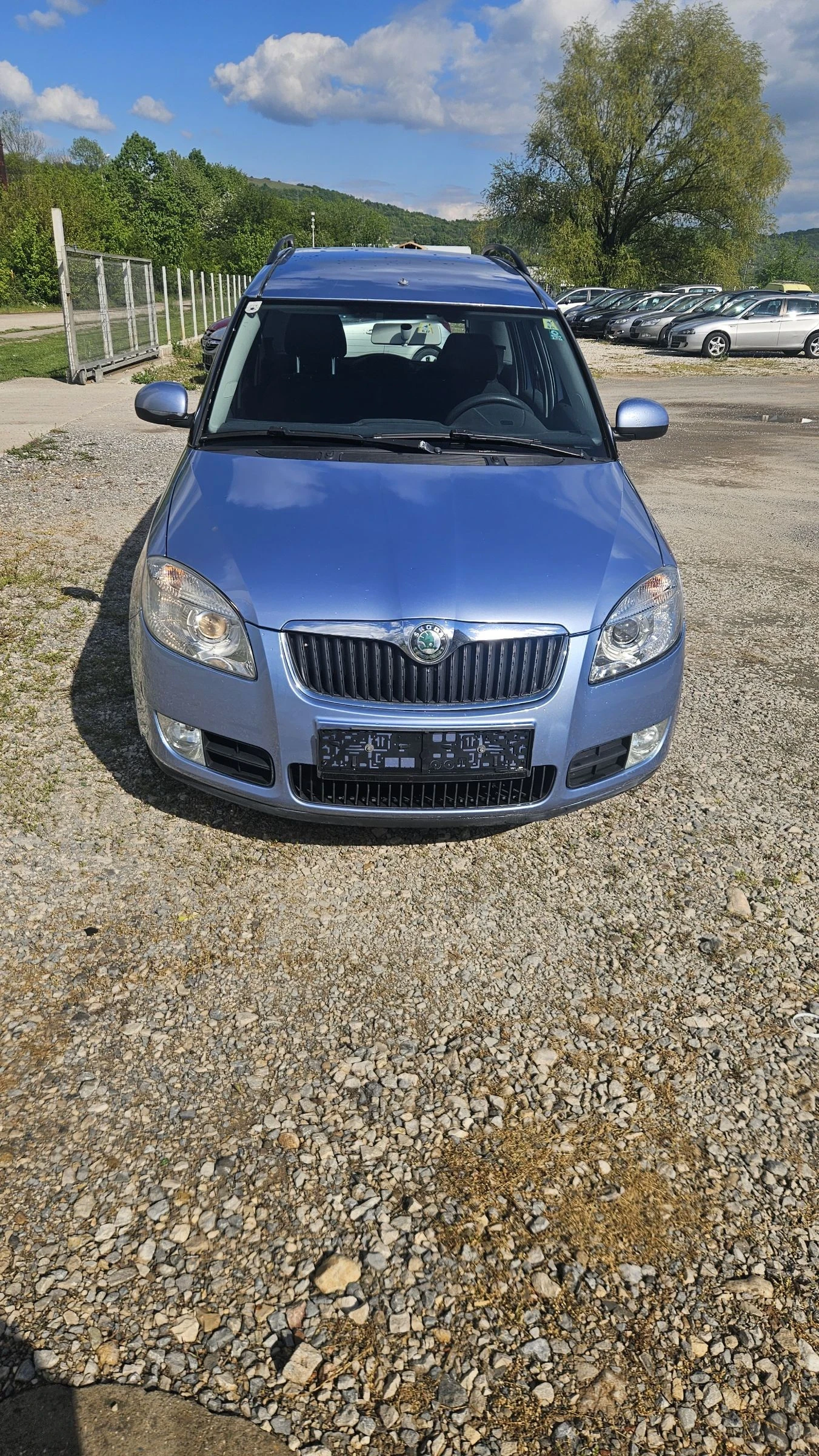 Skoda Roomster 1.9tdi.105ks.6skorosti.klimatronik, снимка 11 - Автомобили и джипове - 54419251