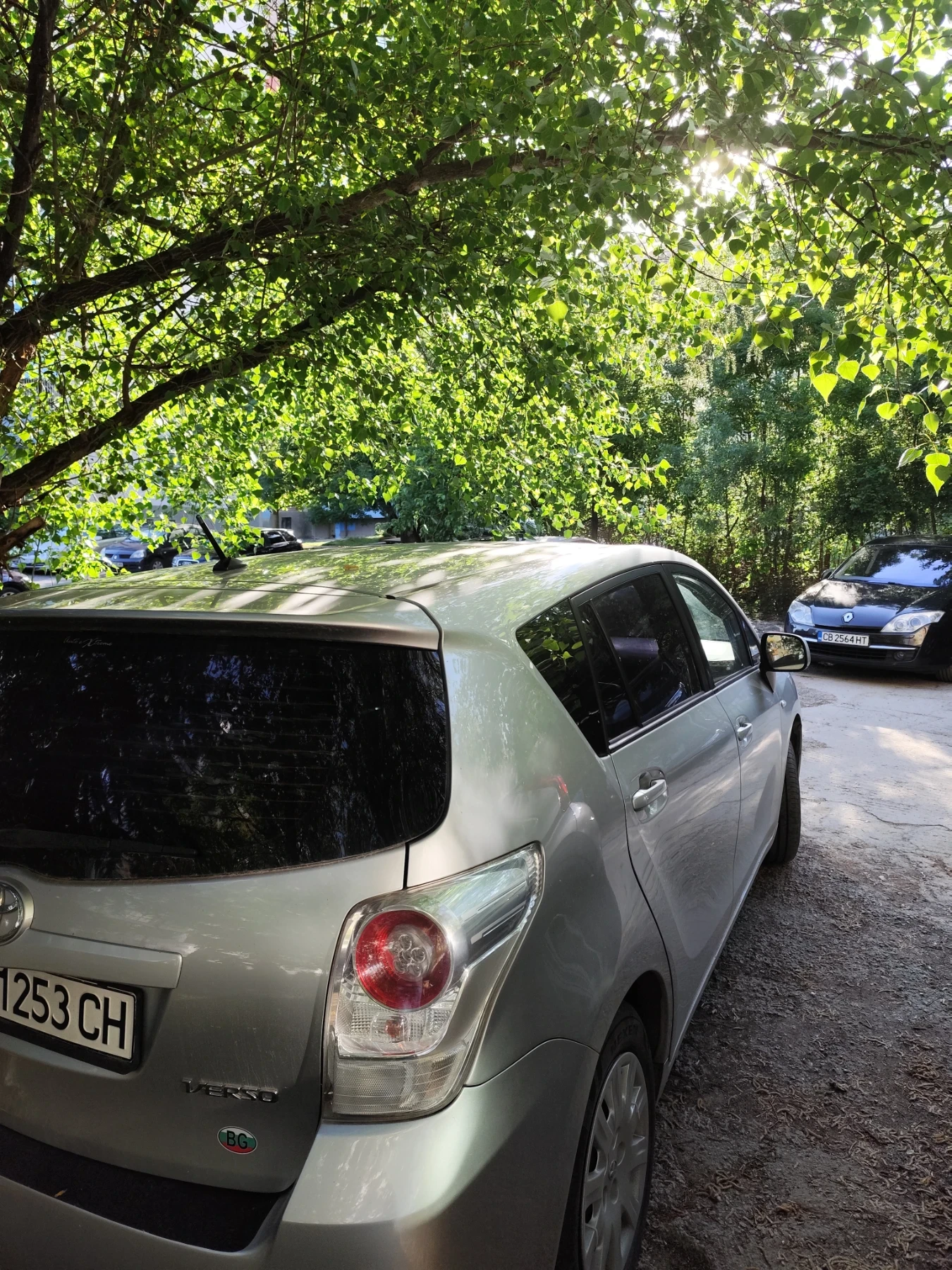 Toyota Verso 1.8, снимка 3 - Автомобили и джипове - 54622119
