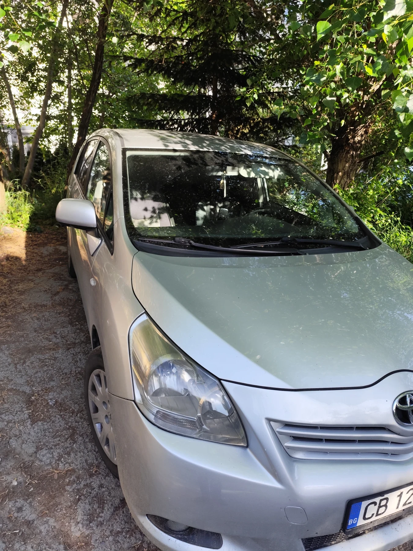 Toyota Verso 1.8, снимка 4 - Автомобили и джипове - 54622119