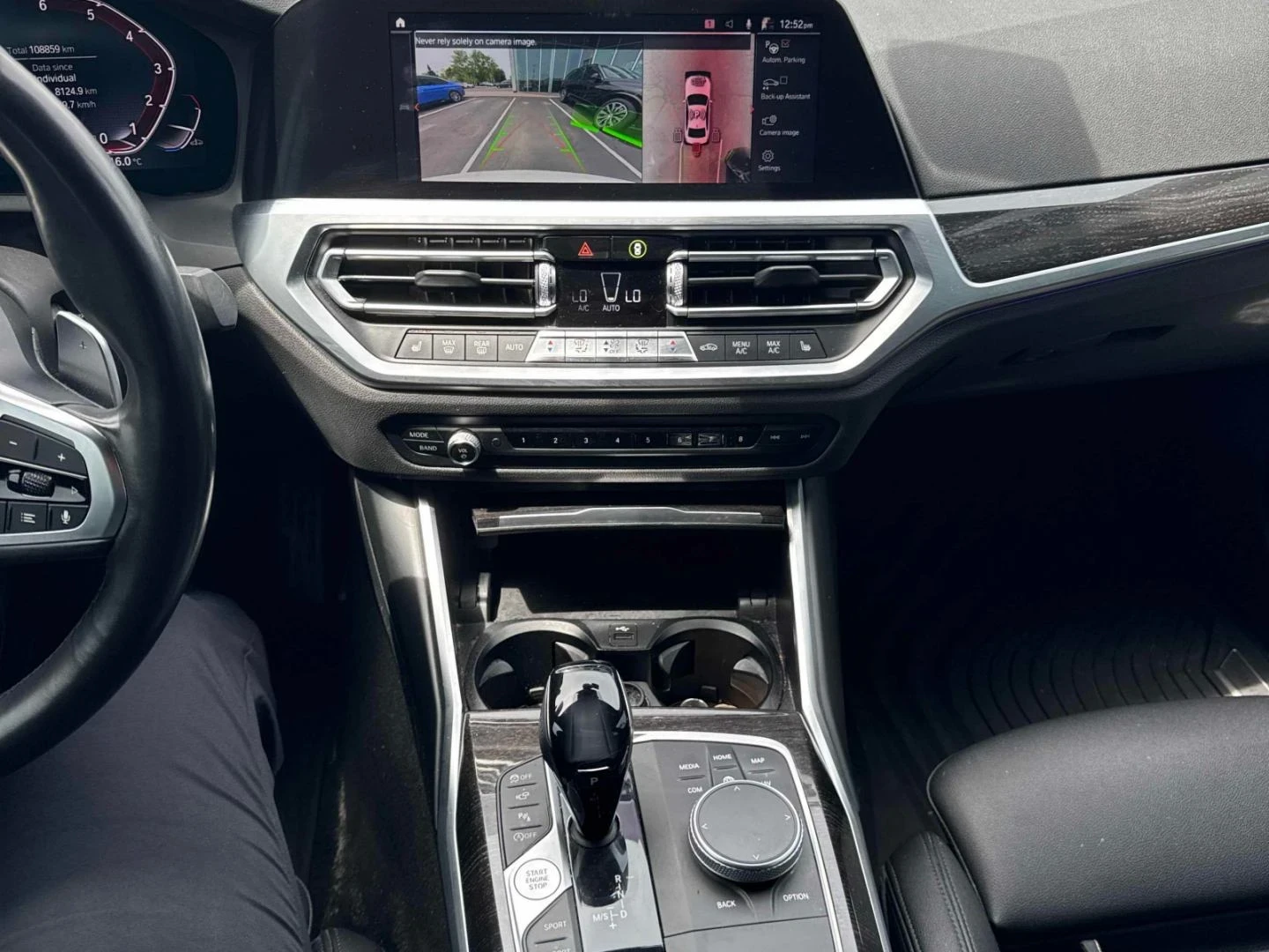 BMW 330 M-pkg| Distronic| 360| HUD| Harman/Kardon, снимка 9 - Автомобили и джипове - 54690953