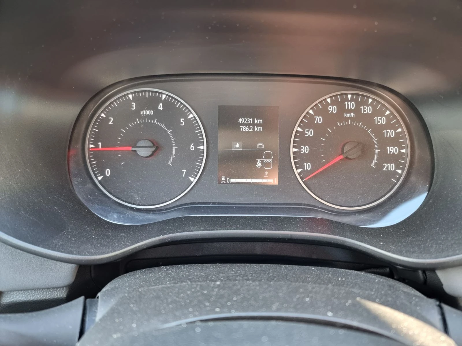 Dacia Sandero Stepway Extreme ECO-G 100 | Mobile.bg � ����������� 9