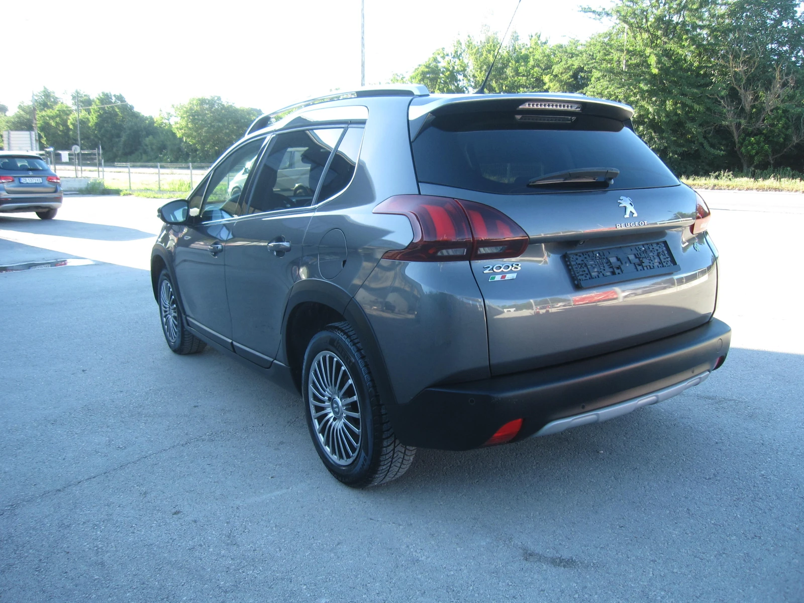 Peugeot 2008 104х.КМ.Navi, Камера, Кожа, снимка 3 - Автомобили и джипове - 54933033