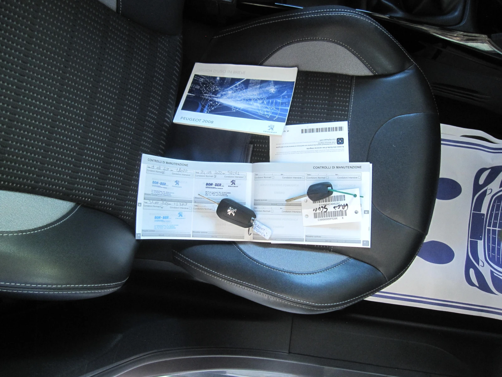 Peugeot 2008 104х.КМ.Navi, Камера, Кожа, снимка 15 - Автомобили и джипове - 54933033