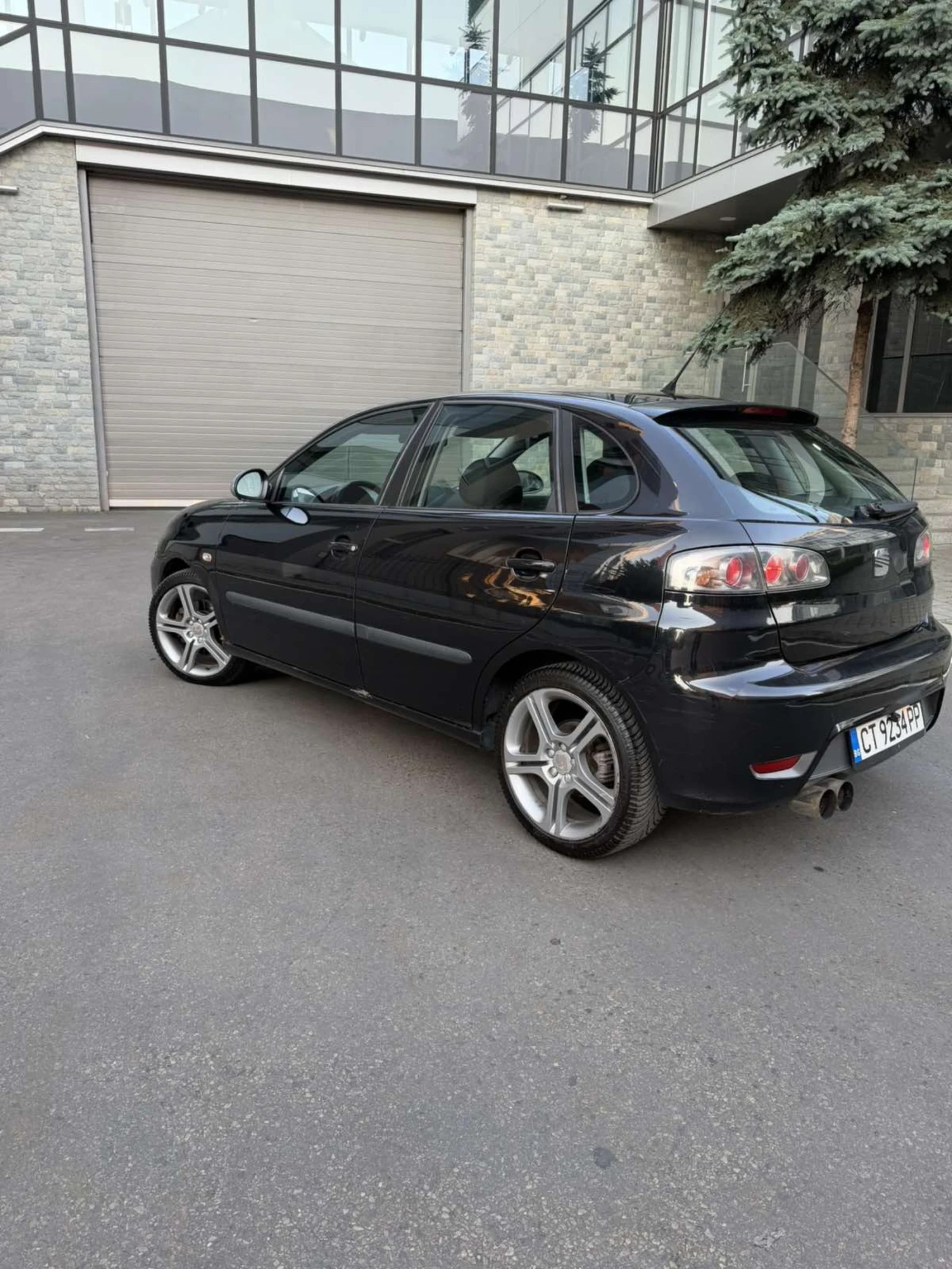 Seat Ibiza 1.8T Fr  Навигация камера , снимка 6 - Автомобили и джипове - 55064772