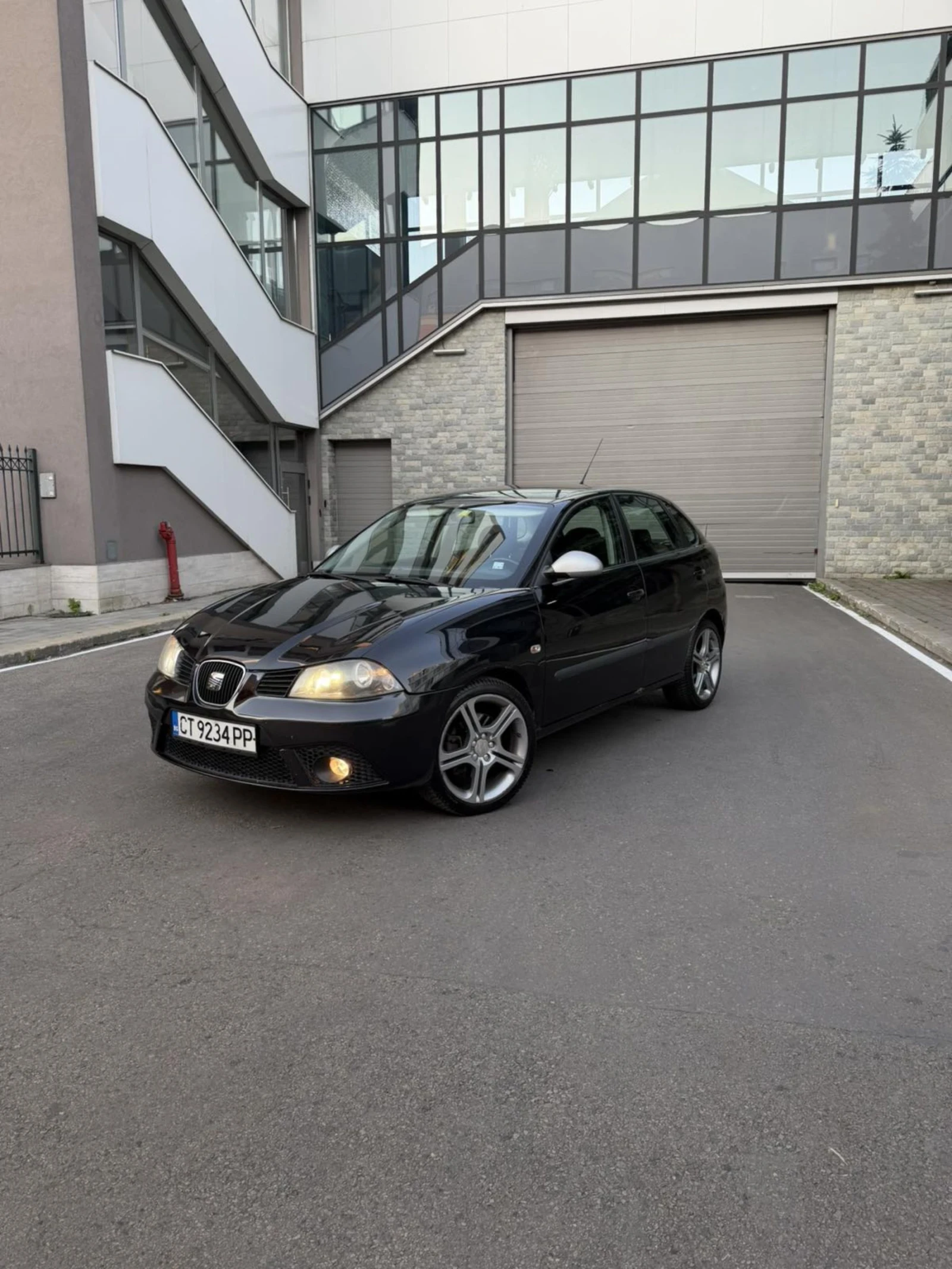 Seat Ibiza 1.8T Fr  Навигация камера 