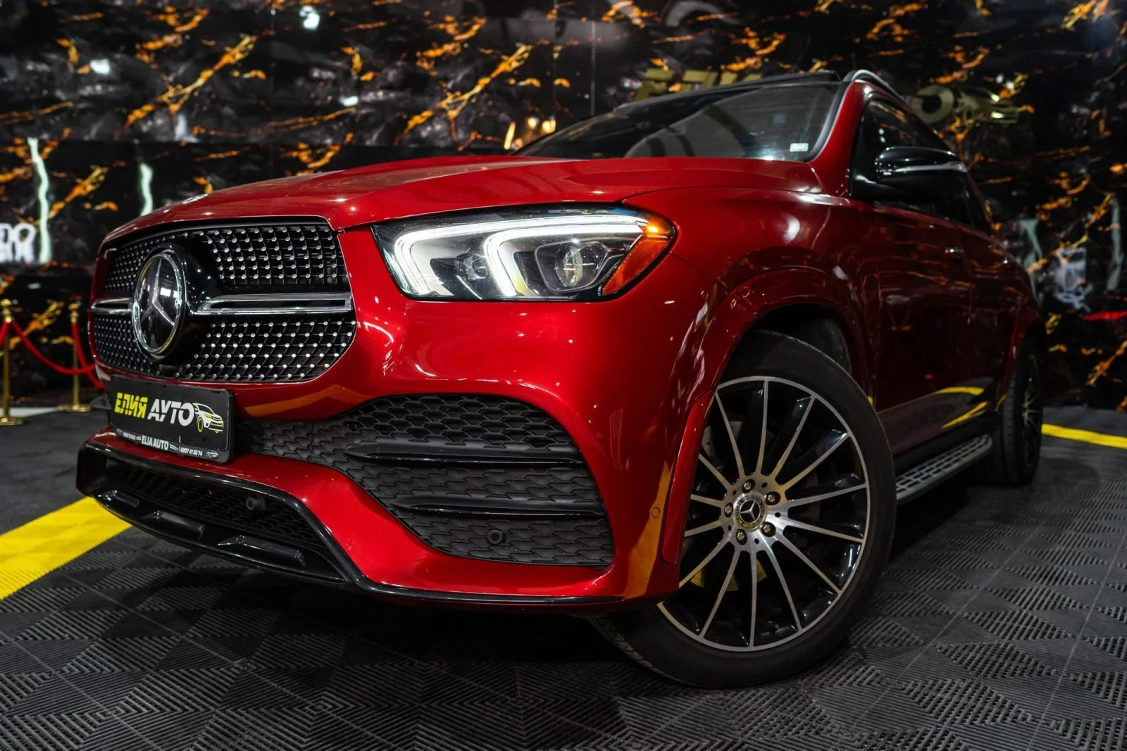 Mercedes-Benz GLE 450 I 4MATIC FULL AMG LINE LED ПАНО BURM ЛИЗИНГ 100%, снимка 4 - Автомобили и джипове - 55085419