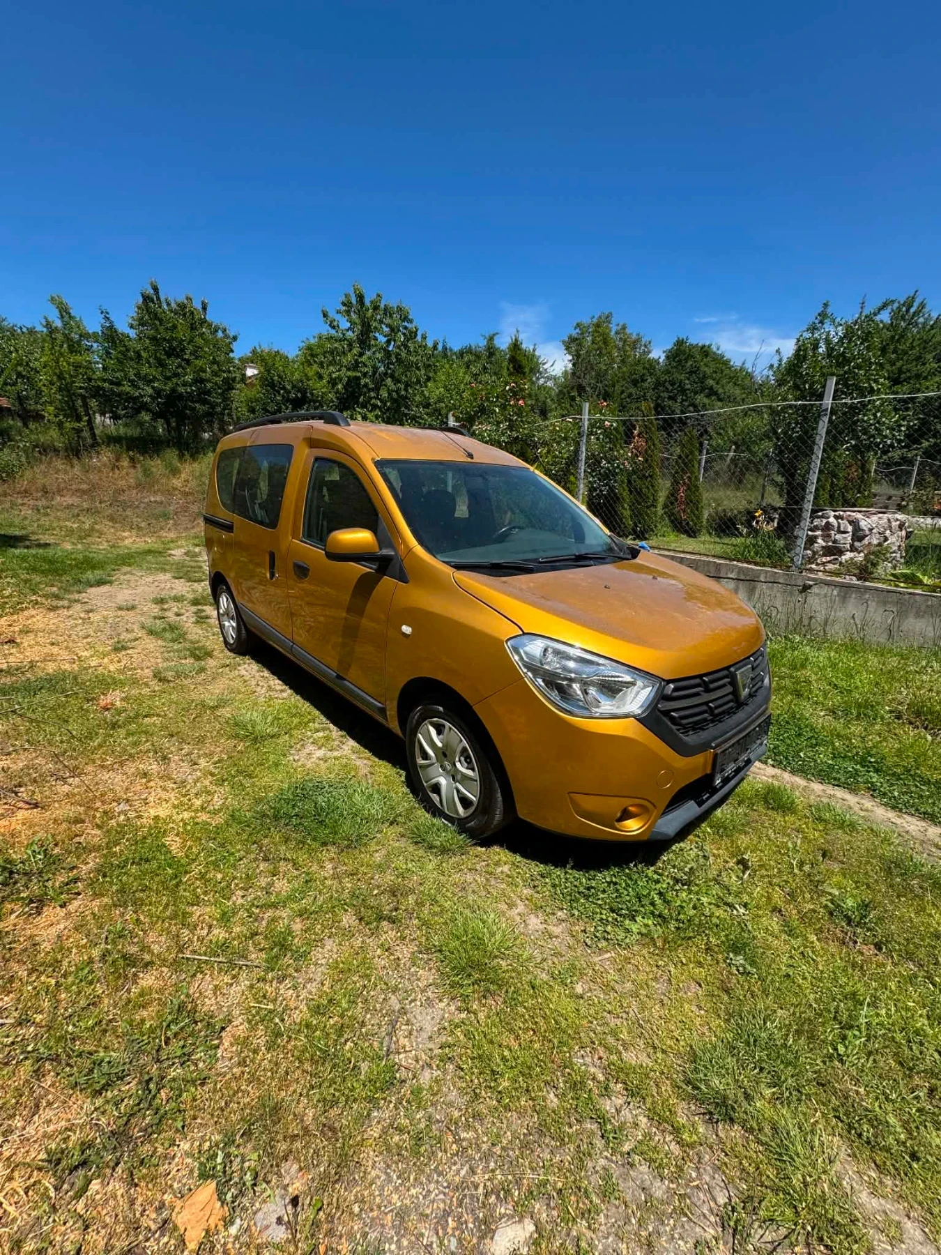 Dacia Dokker 1, 6 GPL, снимка 2 - Автомобили и джипове - 55157973