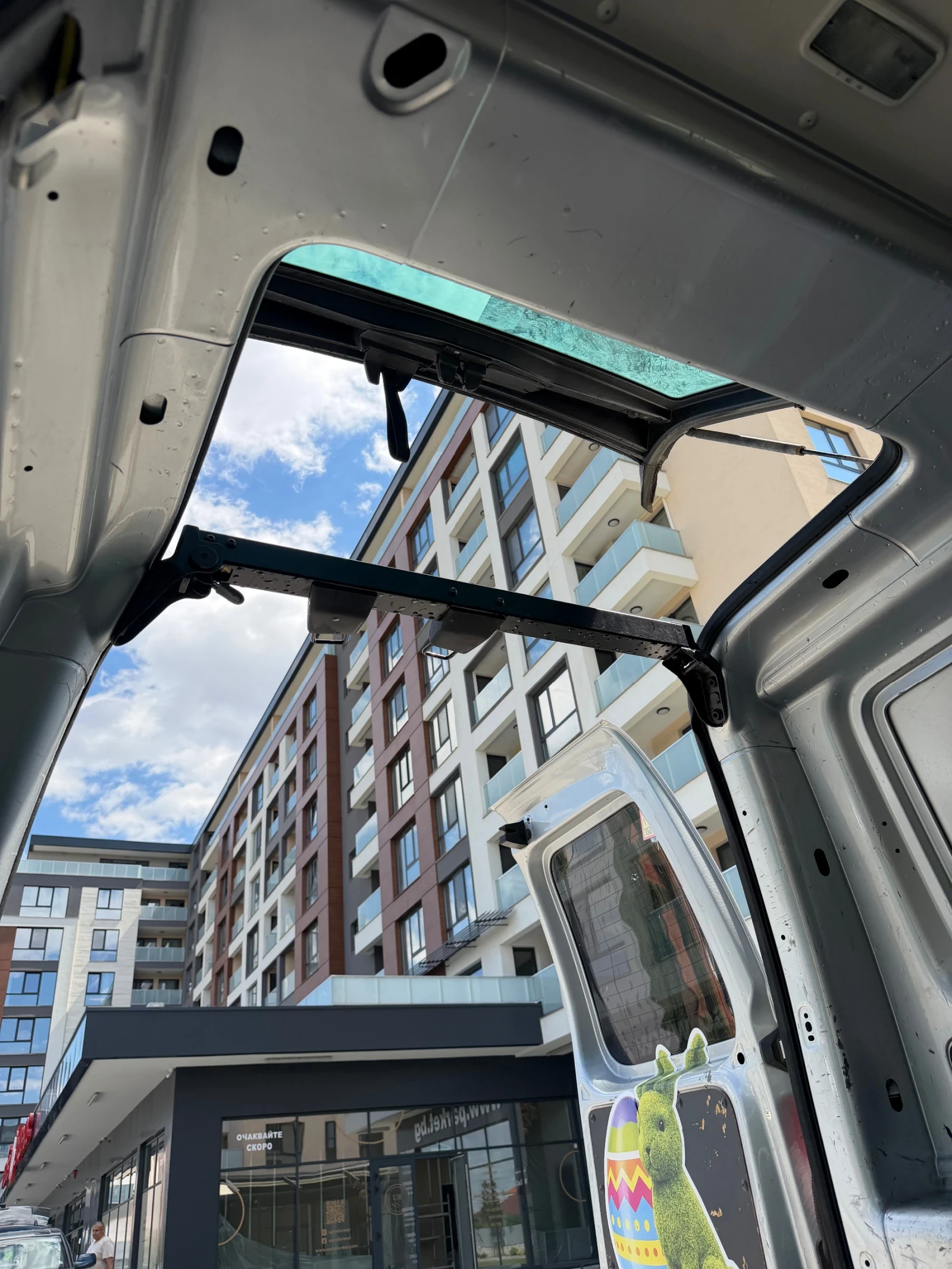 VW Caddy Товарно, снимка 11 - Автомобили и джипове - 55287301