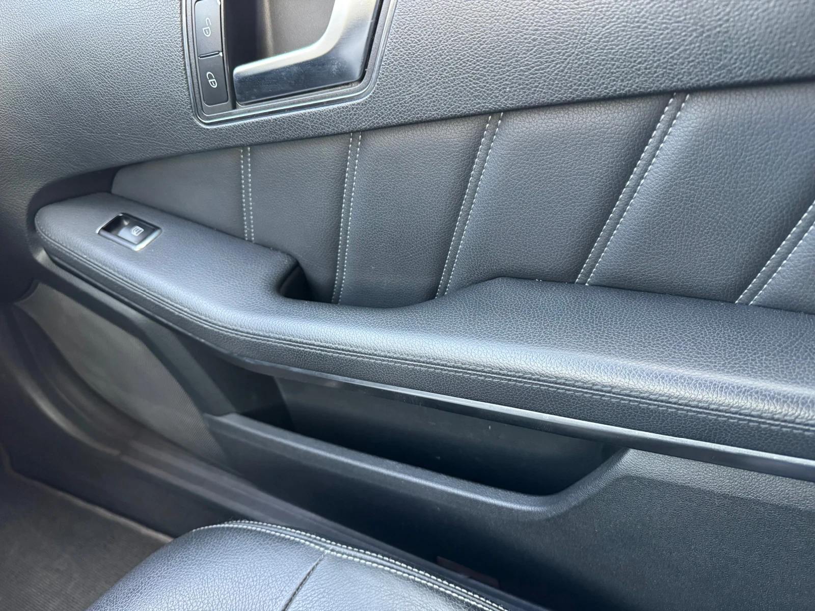 Mercedes-Benz E 350 E350 BLUETEC, снимка 4 - Автомобили и джипове - 55615105