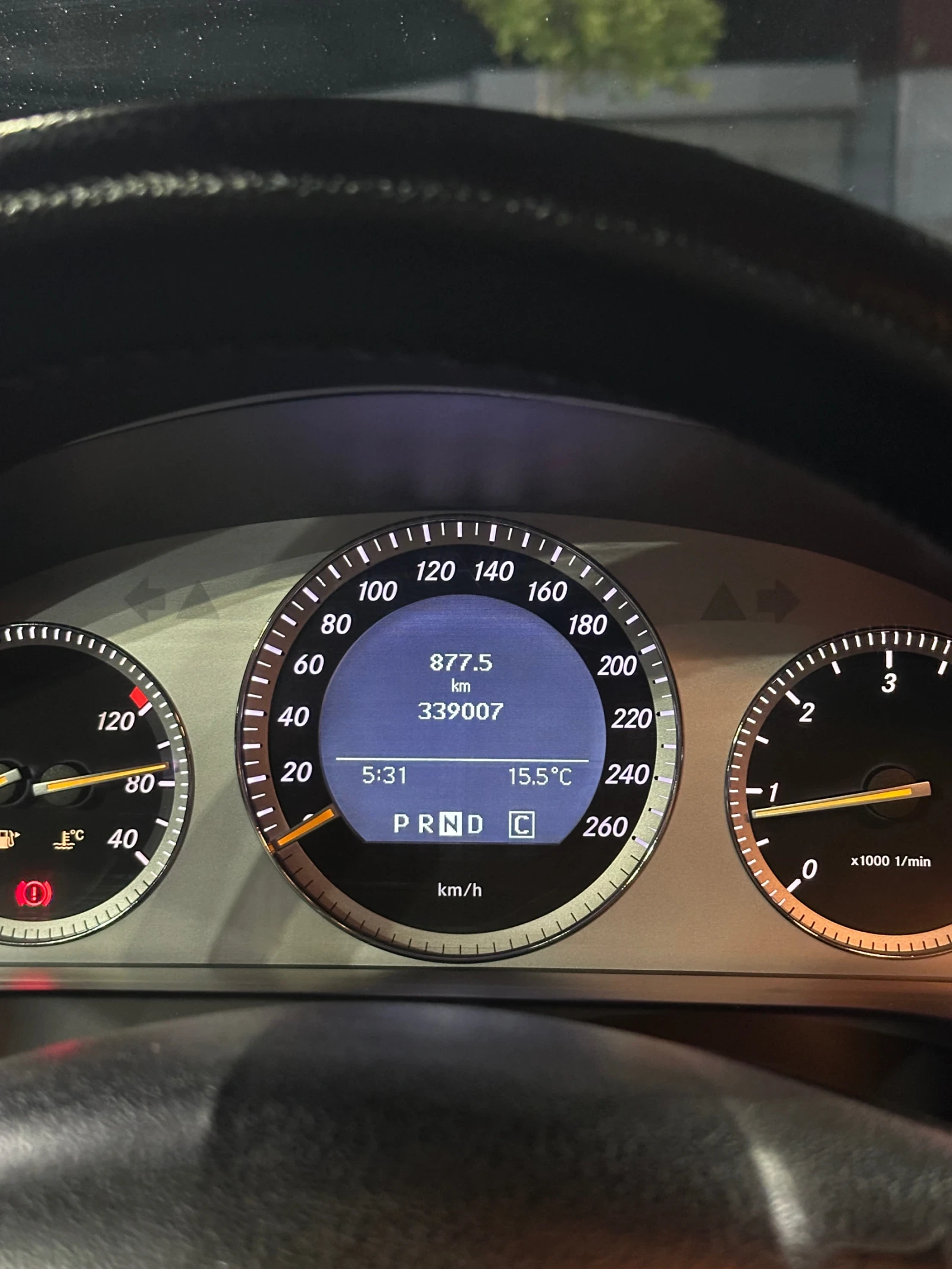 Mercedes-Benz C 220, снимка 9 - Автомобили и джипове - 55669259